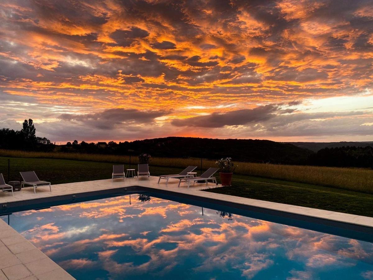 Vila Domaine De Cazal - Gite 2 Pers Avec Piscine Au Coeur De 26 Hectares De Nature Preservee Saint-Cyprien  Exteriér fotografie