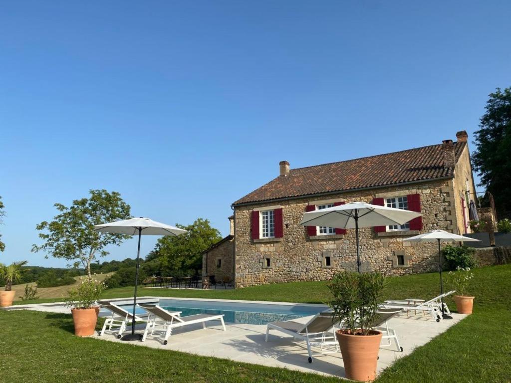 Domaine De Cazal - Gite 2 Pers Avec Piscine Au Coeur De 26 Hectares De Nature Preservee Saint-Cyprien  Exteriér fotografie
