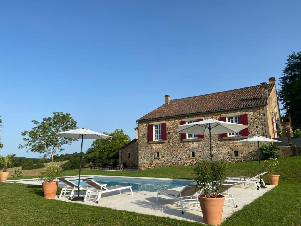 Vila Domaine De Cazal - Gite 2 Pers Avec Piscine Au Coeur De 26 Hectares De Nature Preservee Saint-Cyprien  Exteriér fotografie