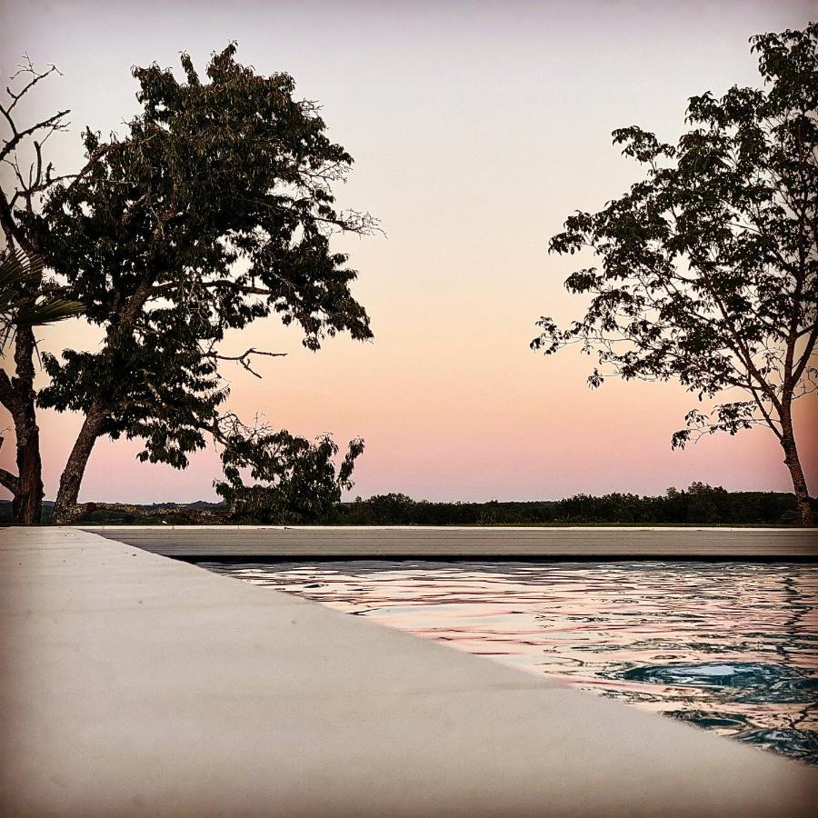 Vila Domaine De Cazal - Gite 2 Pers Avec Piscine Au Coeur De 26 Hectares De Nature Preservee Saint-Cyprien  Exteriér fotografie